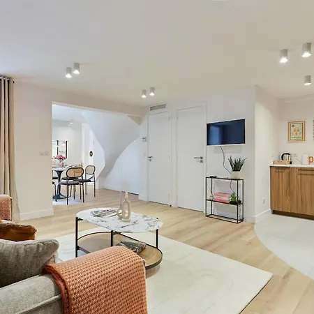 Superb Ac Center Bourse Place Appartamento