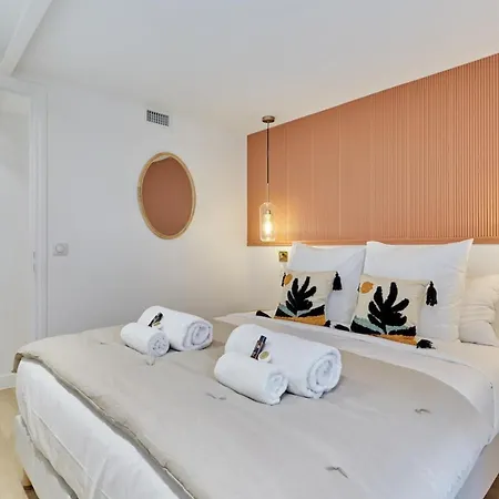 Superb Ac Center Bourse Place Apartment Paris